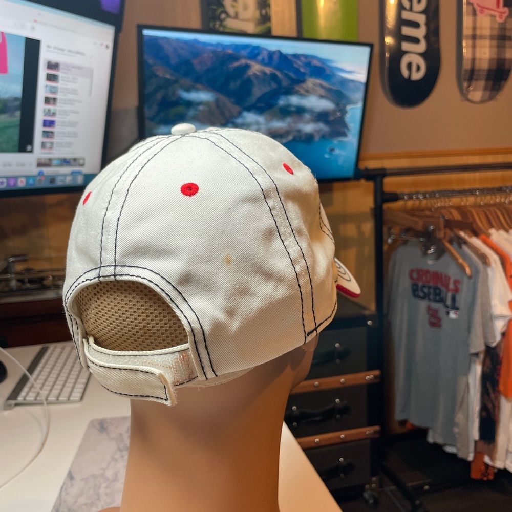 Budweiser Hat, Adjustable, Vintage Embroidered Be… - image 4